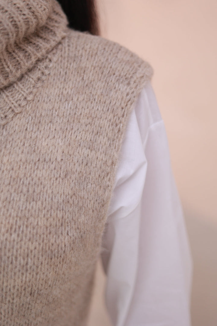 ANTONELLA | Sleeveless Long Knit Vest